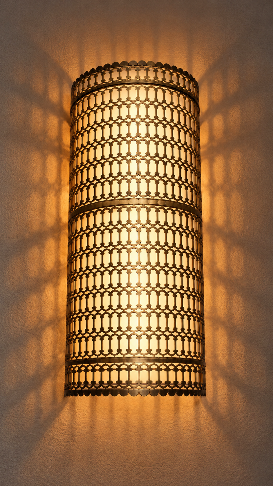 Auric Haven Wall Light - (18x35cm)