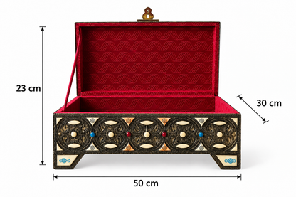 Xeravelle Heirloom Treasure Antique Chest