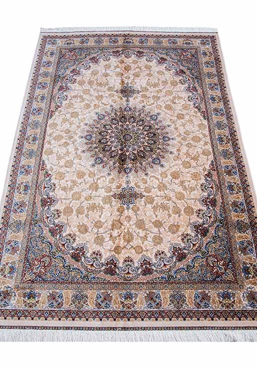 Qum Ivory Garden Persian Silk Carpet (160*230) - SB820